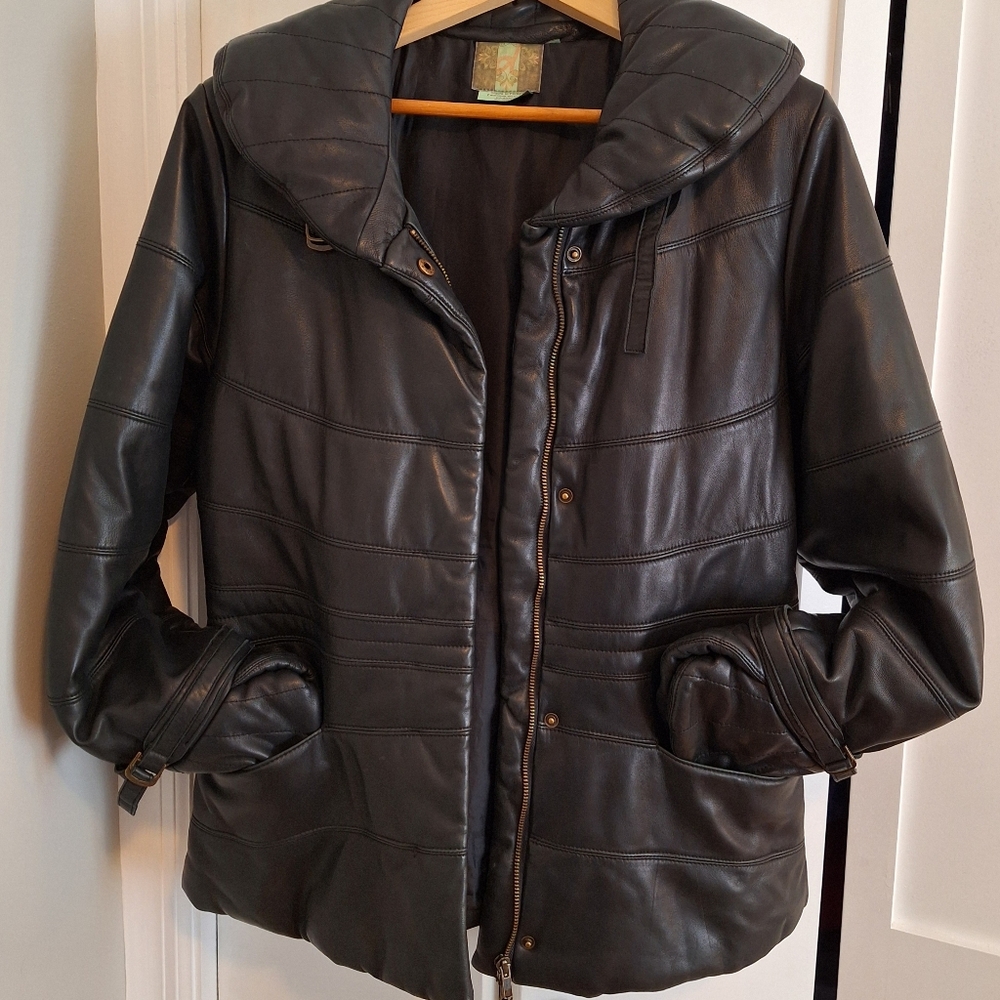 Black leather jacket in XL. Very soft leather.
